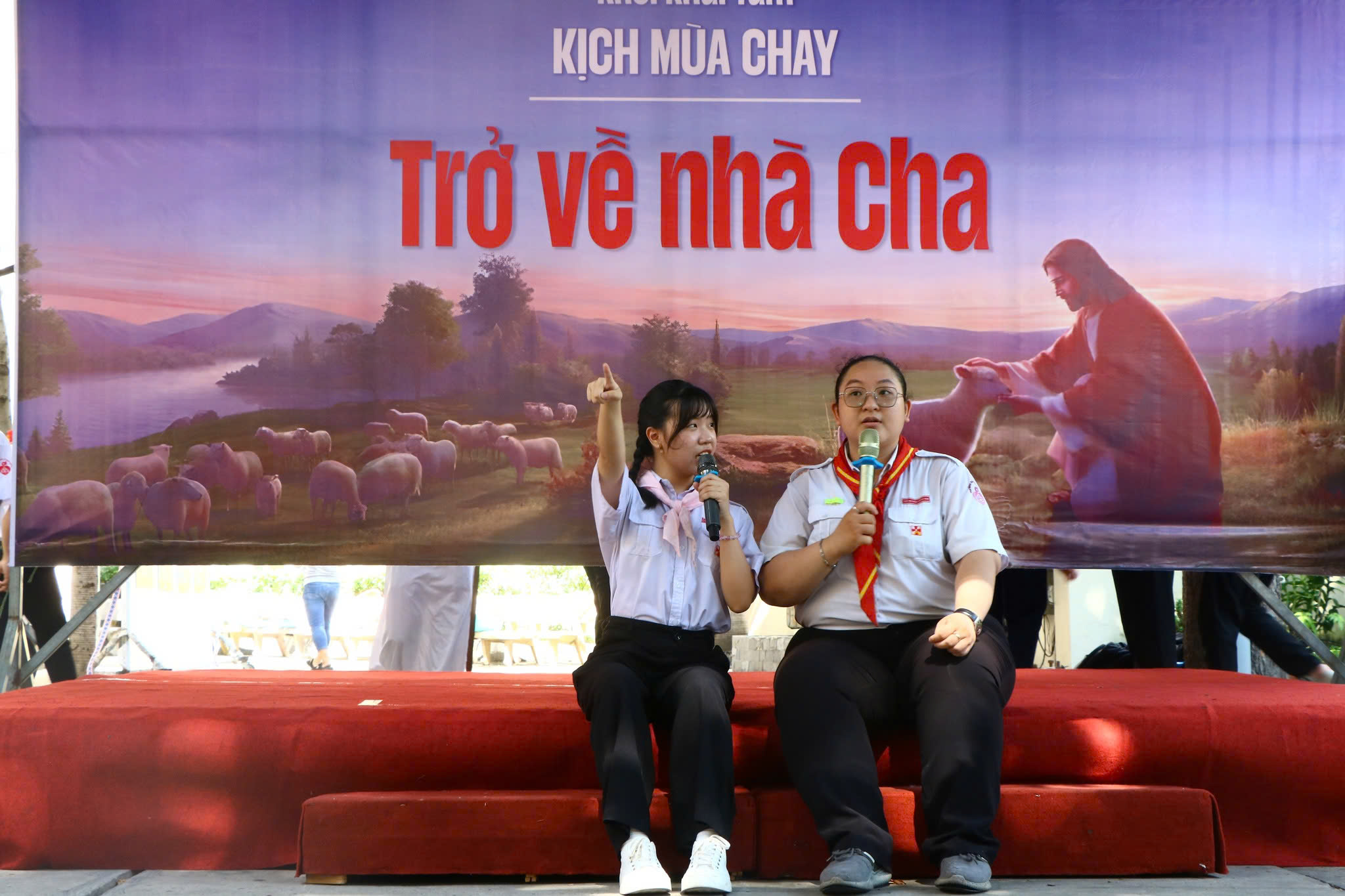Em học biết Chúa